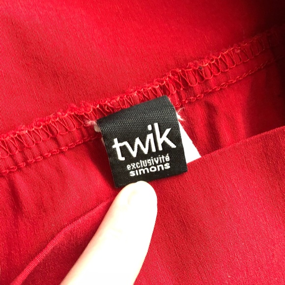 Red Bodycon Pencil Skirt - Picture 3 of 3